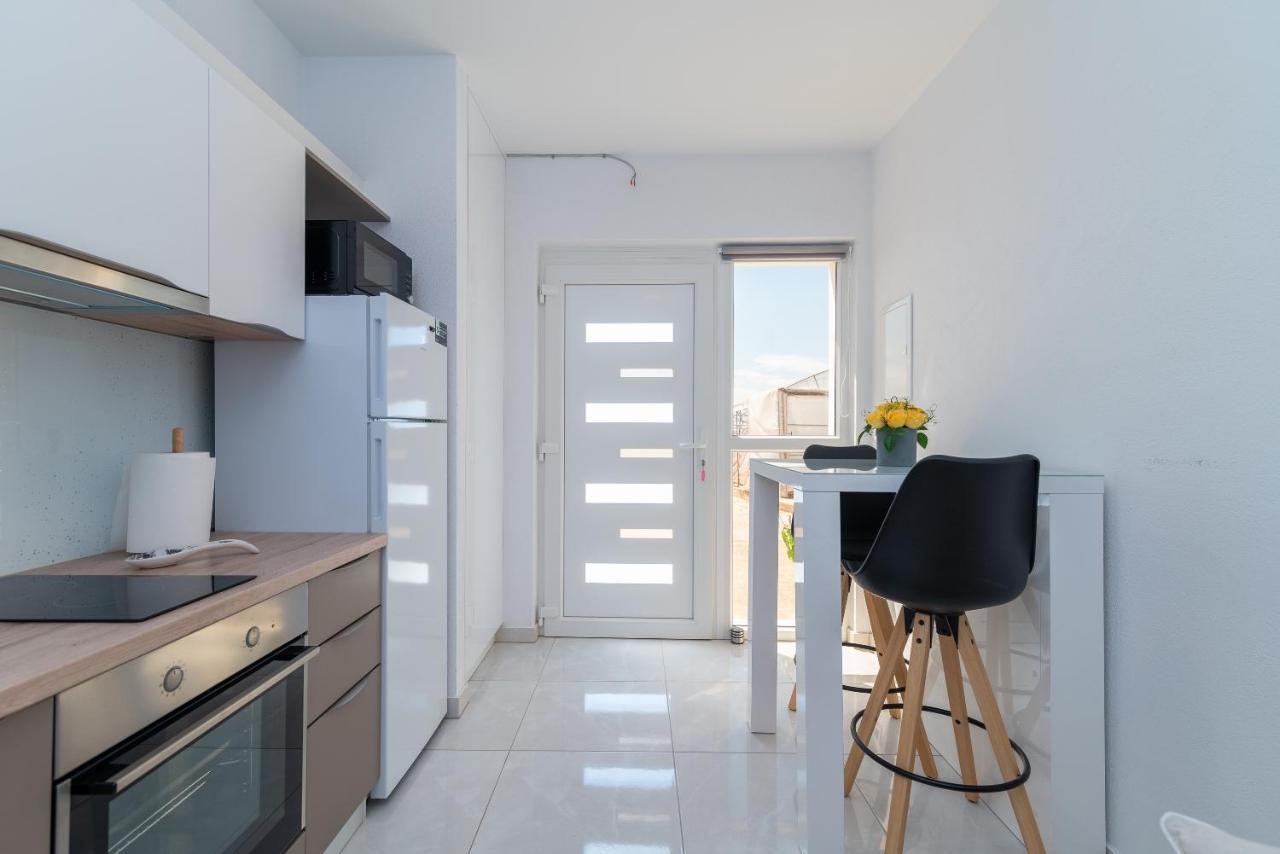 Apartment Leo Трогир Экстерьер фото