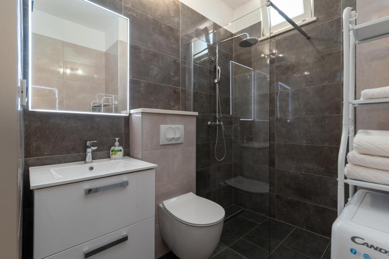 Apartment Leo Трогир Экстерьер фото