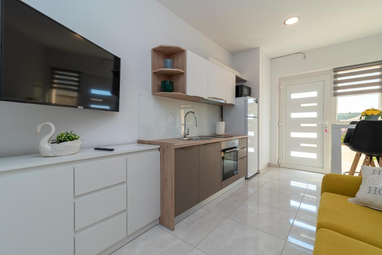 Apartment Leo Трогир Экстерьер фото