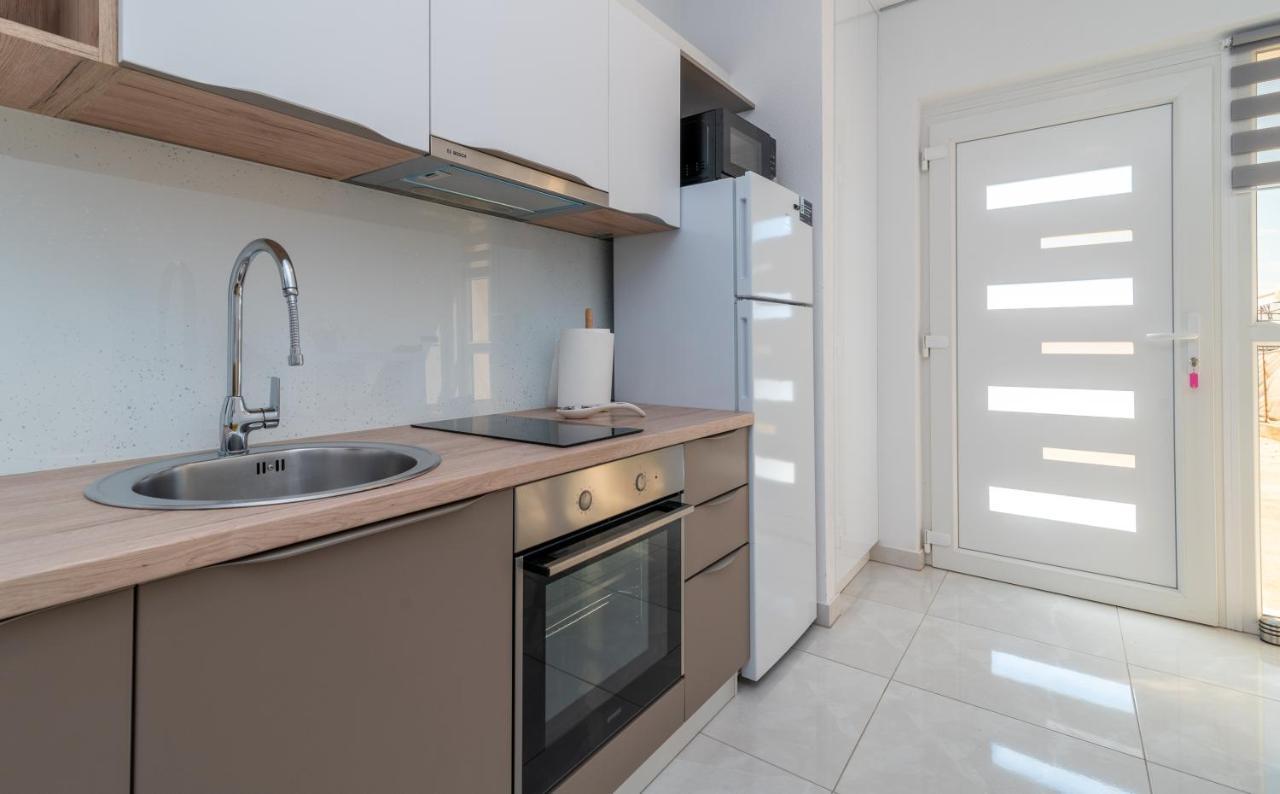 Apartment Leo Трогир Экстерьер фото
