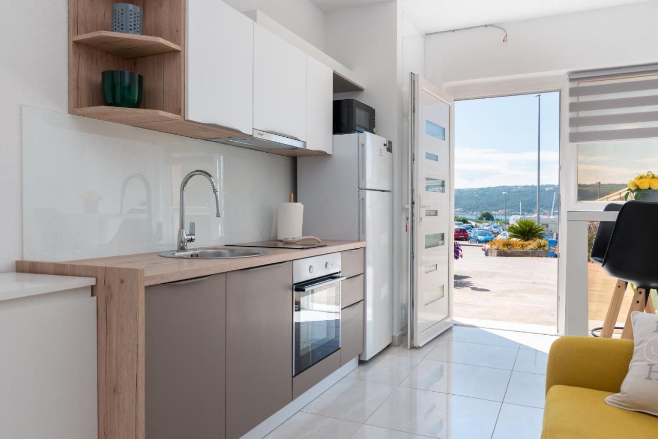 Apartment Leo Трогир Экстерьер фото