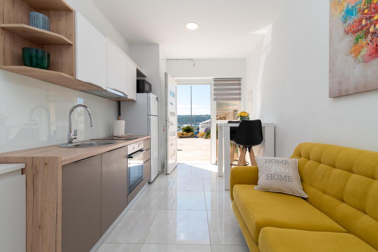 Apartment Leo Трогир Экстерьер фото